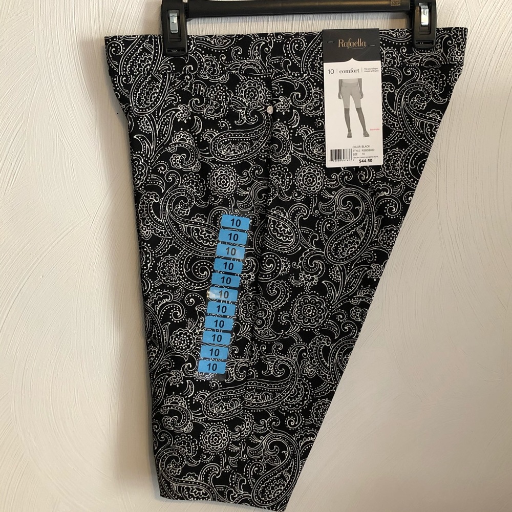 NWT Rafaella Supreme Stretch Pull On Bermuda Short - Picture 4 of 11